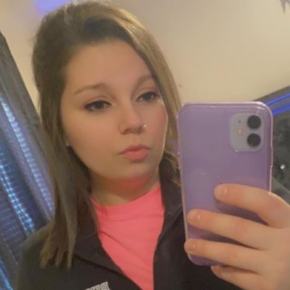 Meet your Posher, Courtneyy